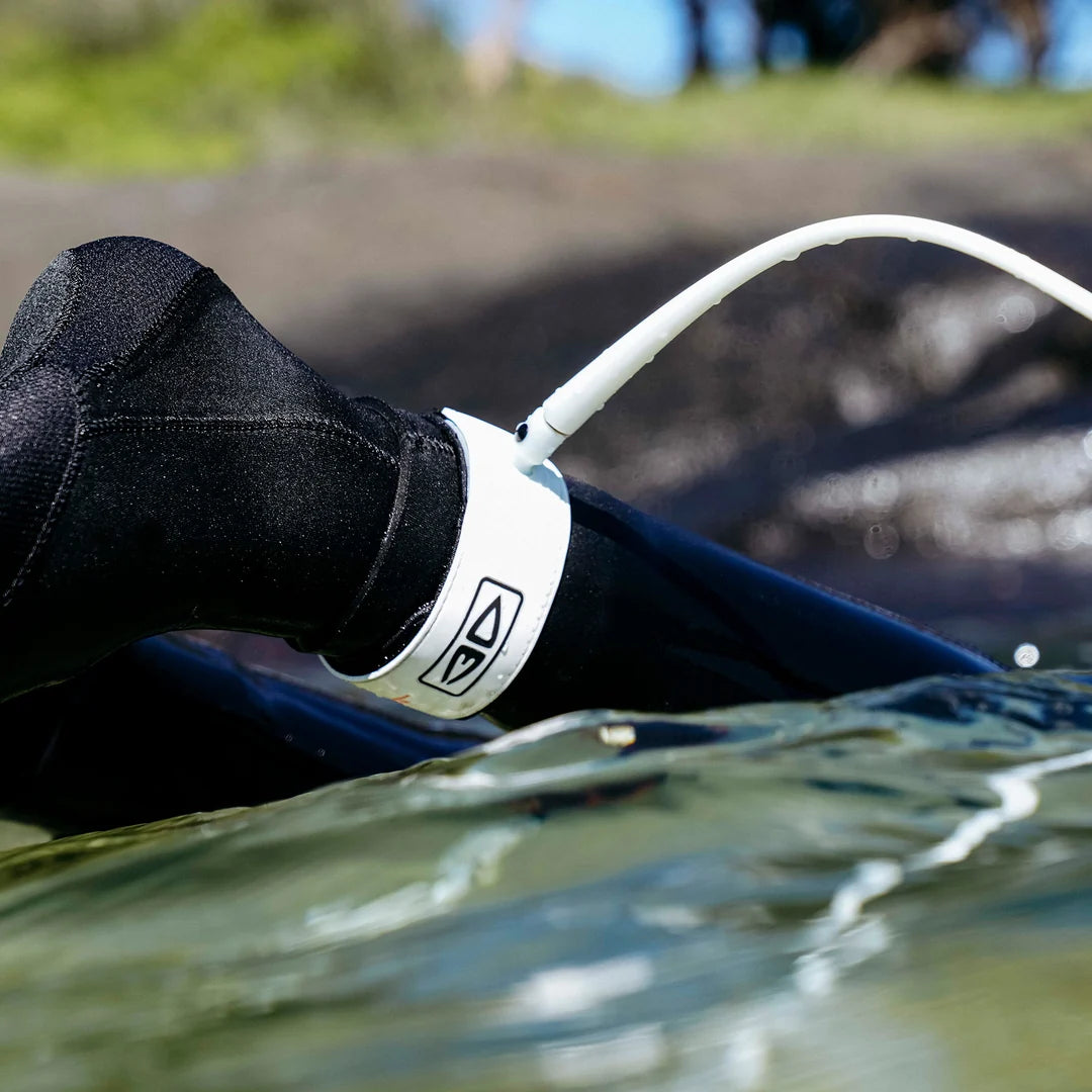 Slimline Ultra-Light Pro Comp One-XT 6ft by Ocean & Earth