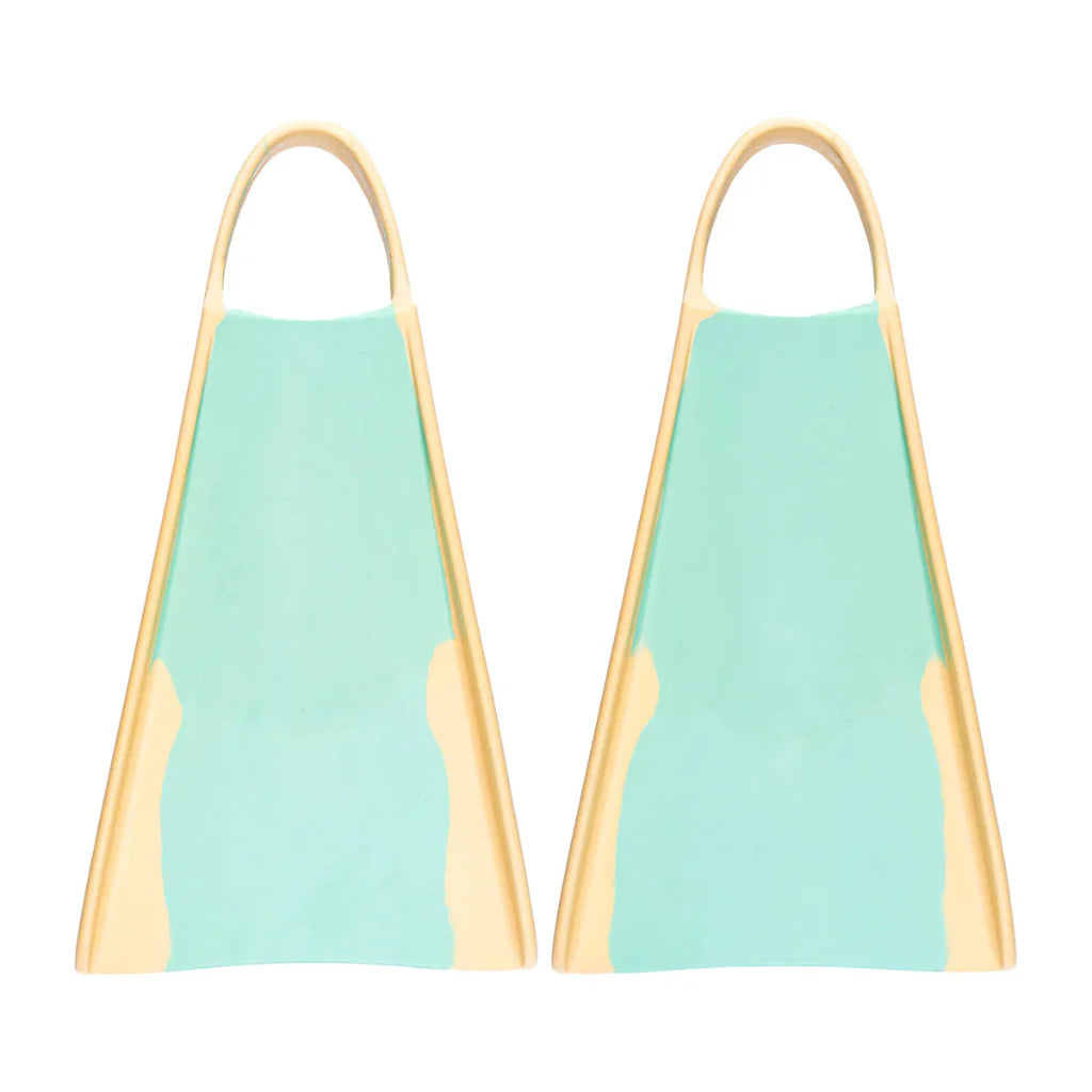 Yarrow Ultra Soft Flex Short Blade Fins by Yucca